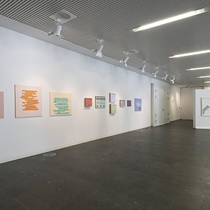 Ausstellungsansicht Barbara Armbruster »Oszillationen«