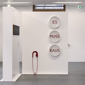Ausstellungsansicht Carine Doerflinger »Épidémie d’indifférence«