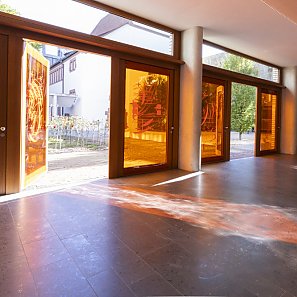 Raumansicht Ausstellung Finja Sander und Tatjana Stürmer »Wovon träumt der Stein, wovon die Wand?«