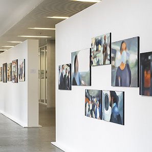 Fotos der Ausstellung »Journey to Yemen« von Jan-Hendrik Pelz im Hospitalhof