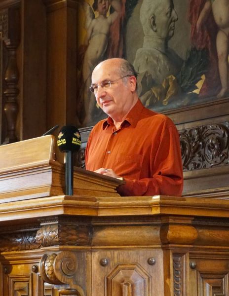 Professor Werner Arnold Copyright privat