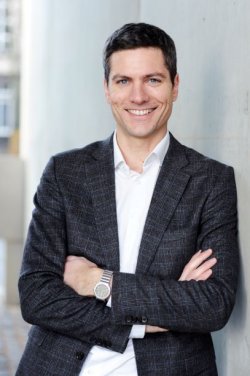 MIT Ingo Zamperoni