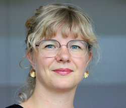REFERENTIN: Frederike van Oorschot